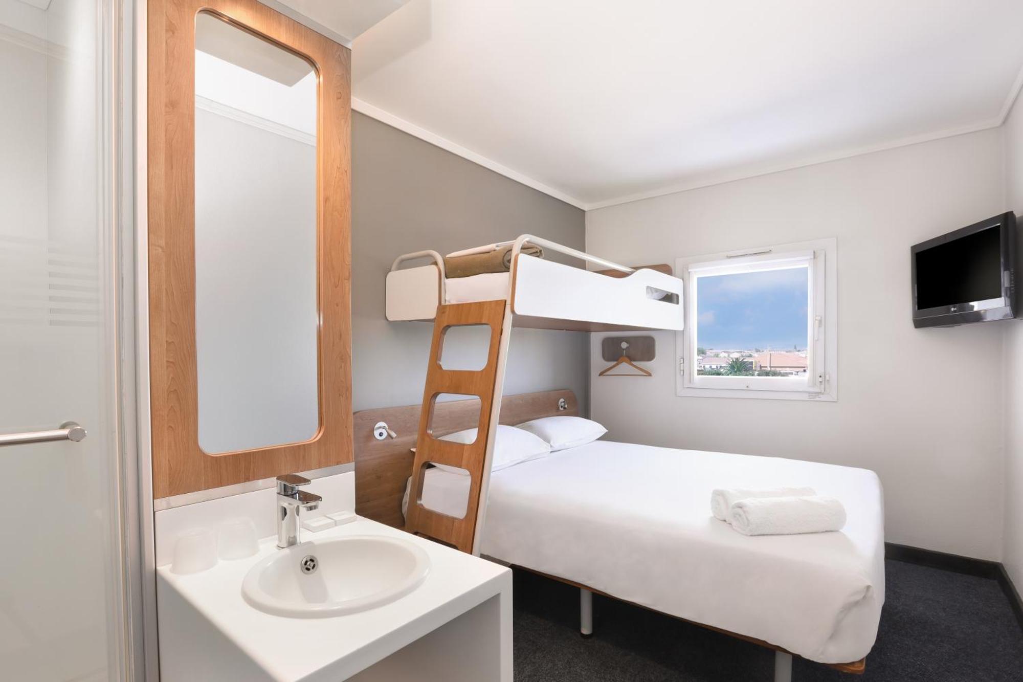 Sun1 Milnerton Hotel Кейптаун Екстериор снимка