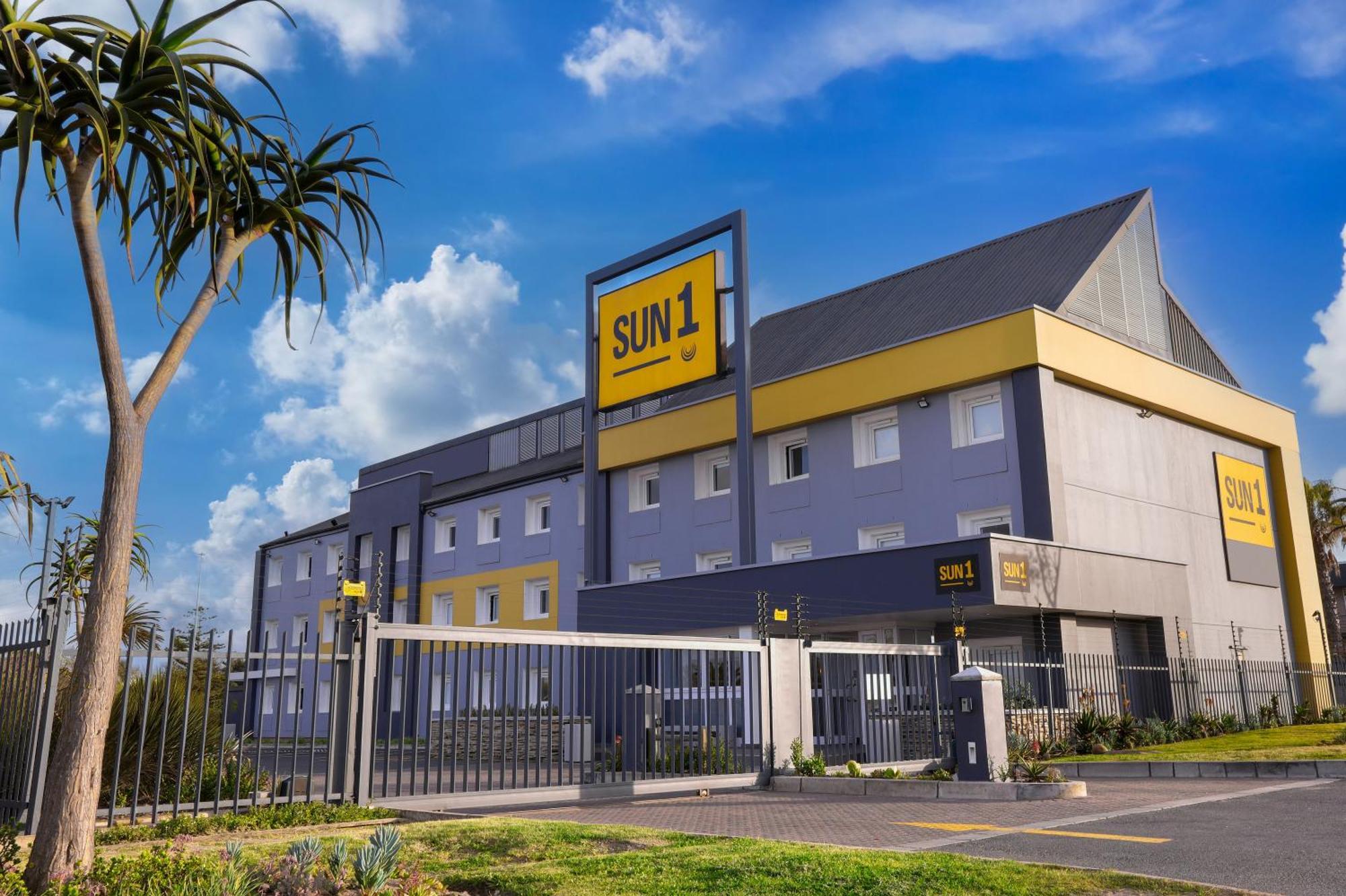 Sun1 Milnerton Hotel Кейптаун Екстериор снимка