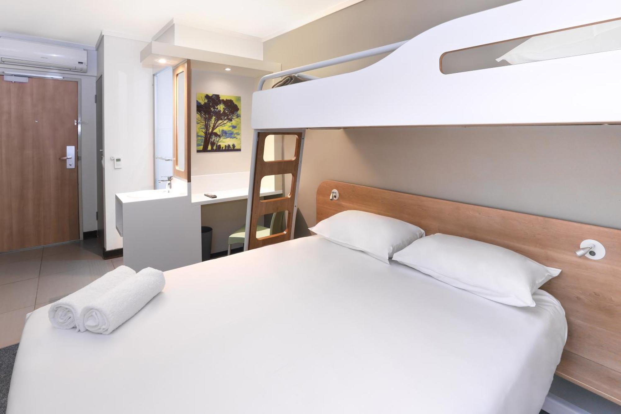 Sun1 Milnerton Hotel Кейптаун Екстериор снимка